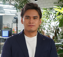 株式会社BLUEISH 為藤アキラ様